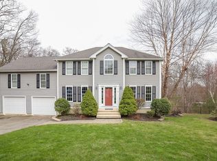 8 Grist Mill Cir, Shrewsbury, MA 01545