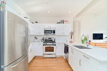 Rented by Living New York