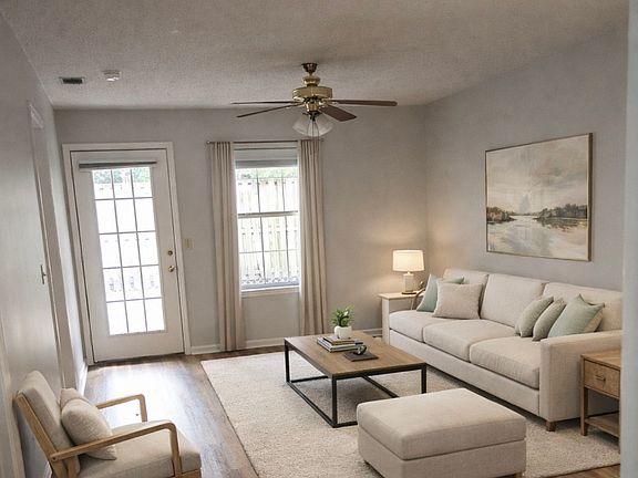 3rd image of 211 Edgewater Rd APT 19