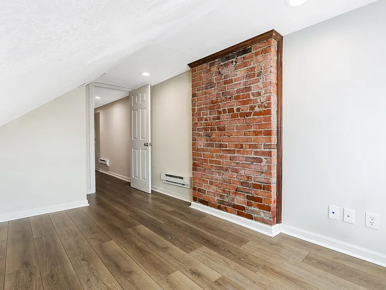 412 E Oakland Ave #412 — Photo 31