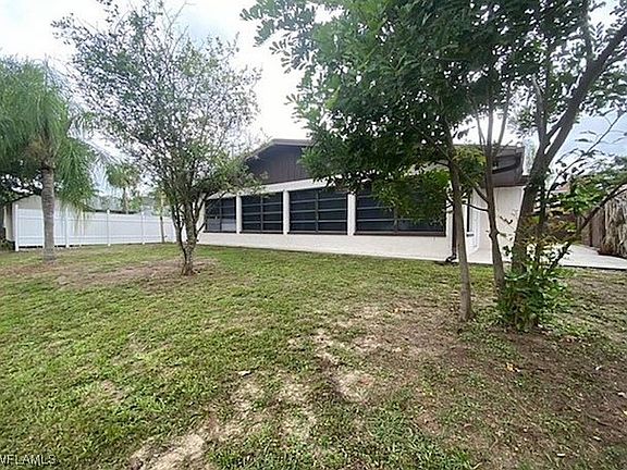 2nd image of 27251 Sun Aqua Ln