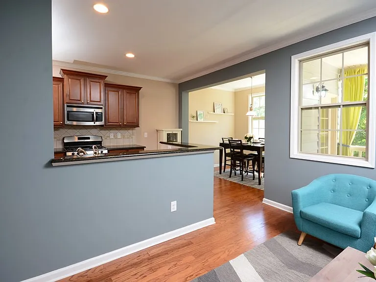 8152 Primanti Blvd — Photo 4