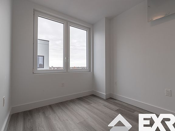 5th image of 1634 Church Ave #3C