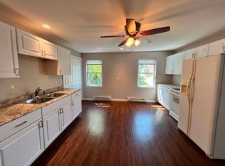 201 E Division St FLOOR 2, Dodgeville, WI 53533