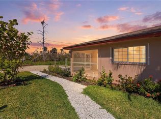 1046 Periwinkle Way, Sanibel, FL 33957