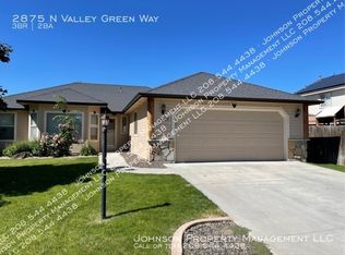 2875 N Valley Green Way, Meridian, ID 83646