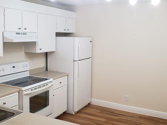 5th image of 10111 W Broward Blvd #303