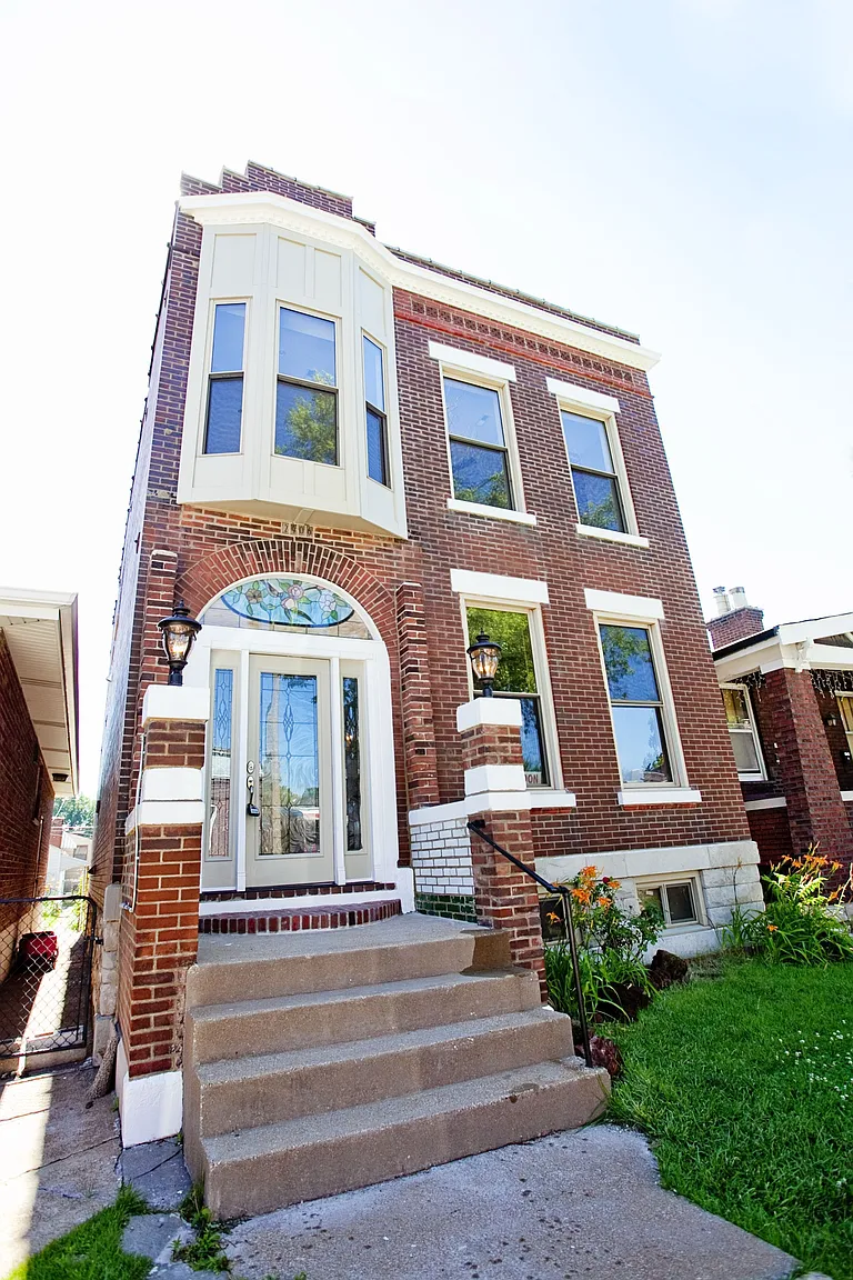 2906 Virginia Ave photo 1