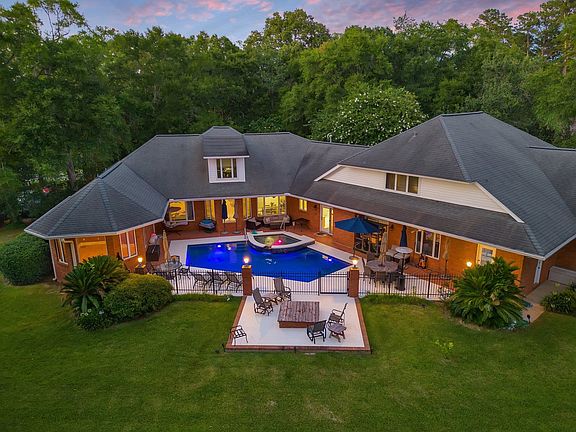 3rd image of 3133 Obrien Dr