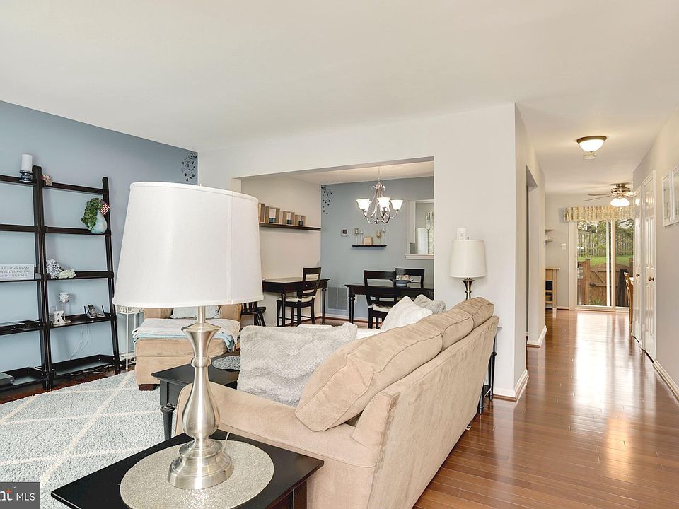 8022 Sky Blue Dr, Alexandria, VA 22315 Zillow