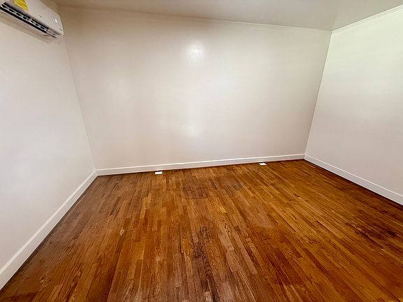 5th image of 151 E Italia St #1/2
