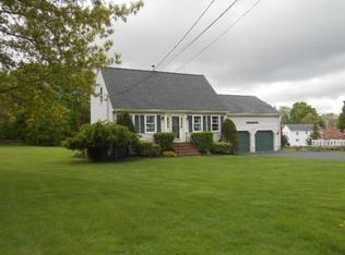 5 Oakdale Farm Rd, Whitman, MA 02382
