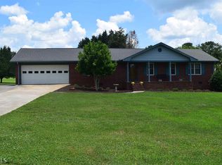 608 Gates Dr, Rockmart, GA 30153