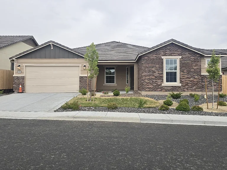 532 E Equinox Peak Ct — Photo 3