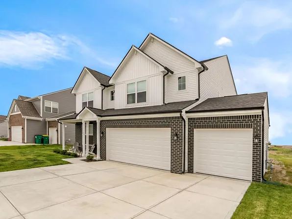 1261 Pegasus Dr, Franklin, IN 46131