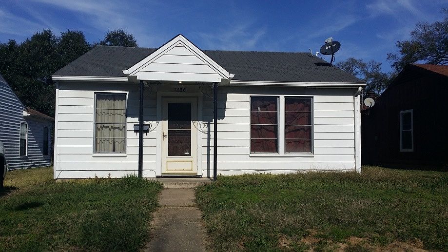 1st image of 1426 Doris St