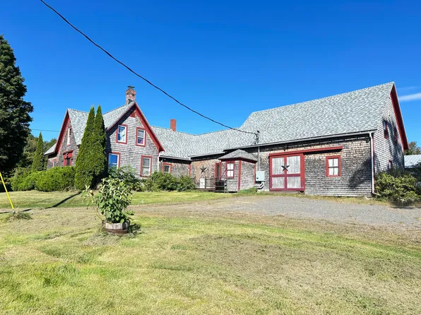 626 Airport Road, Dexter, ME 04930