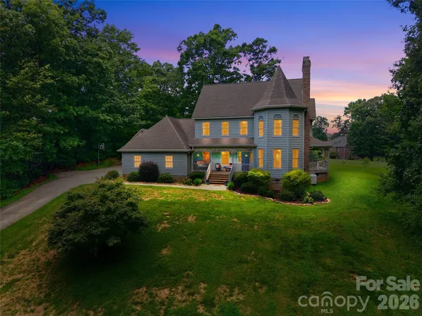 132 Chippewa Trl, China Grove, NC 28023