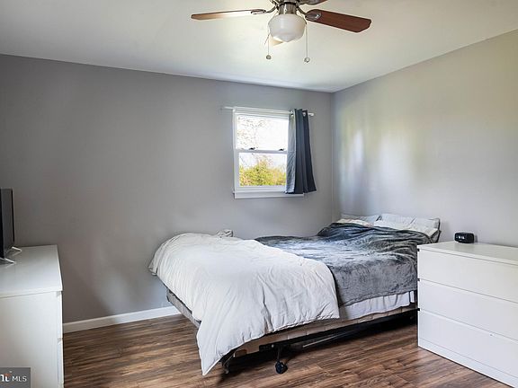 3rd image of 53 Friendship Way