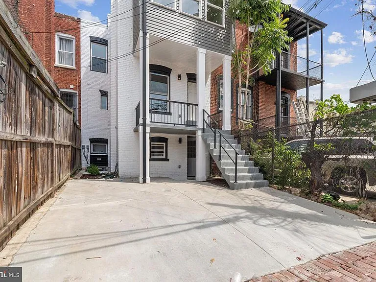 122 Randolph Pl NW #1 — Photo 13