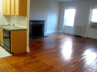 719 Pine St, Philadelphia, PA 19106