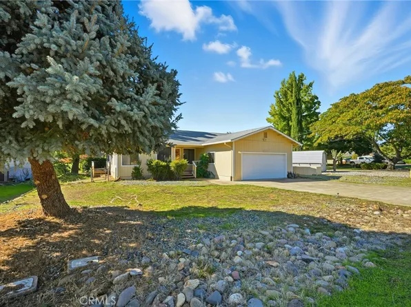 19575 Old Creek Rd, Hidden Valley Lake, CA 95467