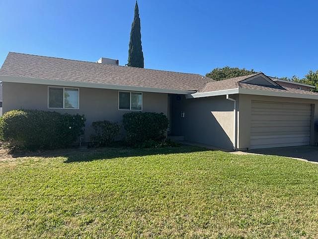 1st image of 2566 Fernandez Dr