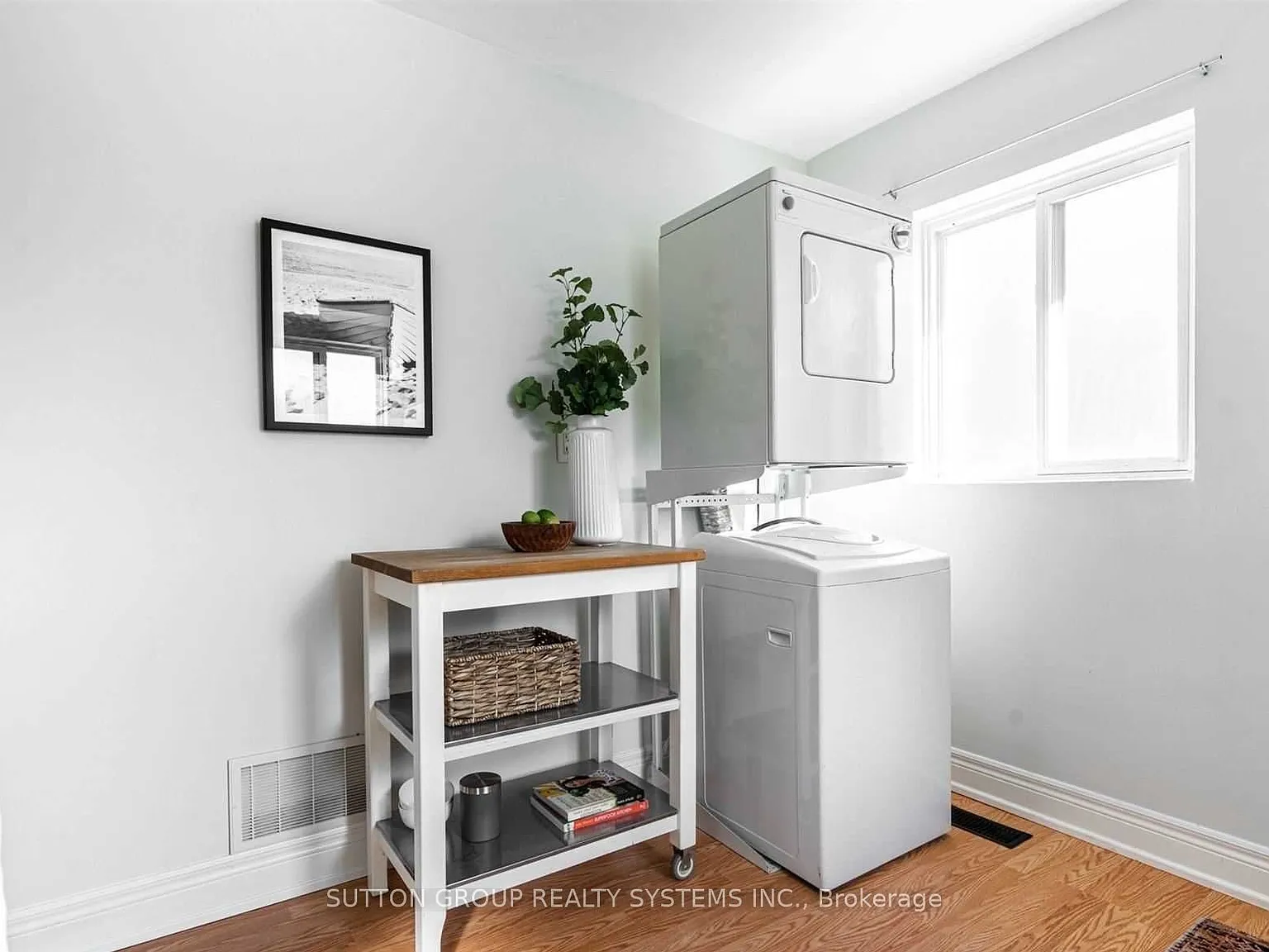 1 bed, $2,100 — Photo 3