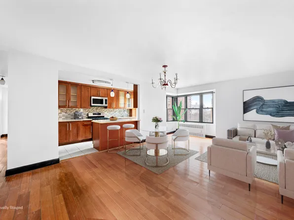 212 East Broadway image 1 of 13