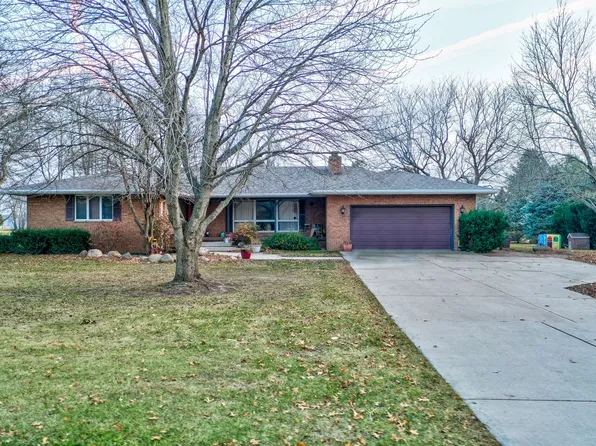 1356 E 1569th Rd, Streator, IL 61364