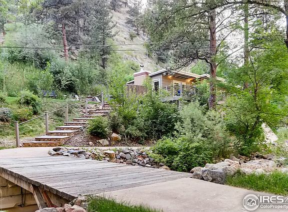 4th image of 683 Fourmile Canyon Dr