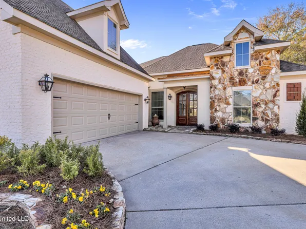 948 Caroline Dr, Biloxi, MS 39532