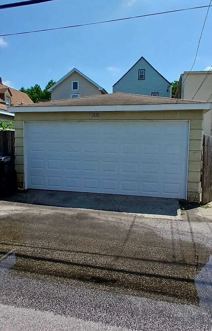 2026 N Kedvale Ave - G — Photo 4
