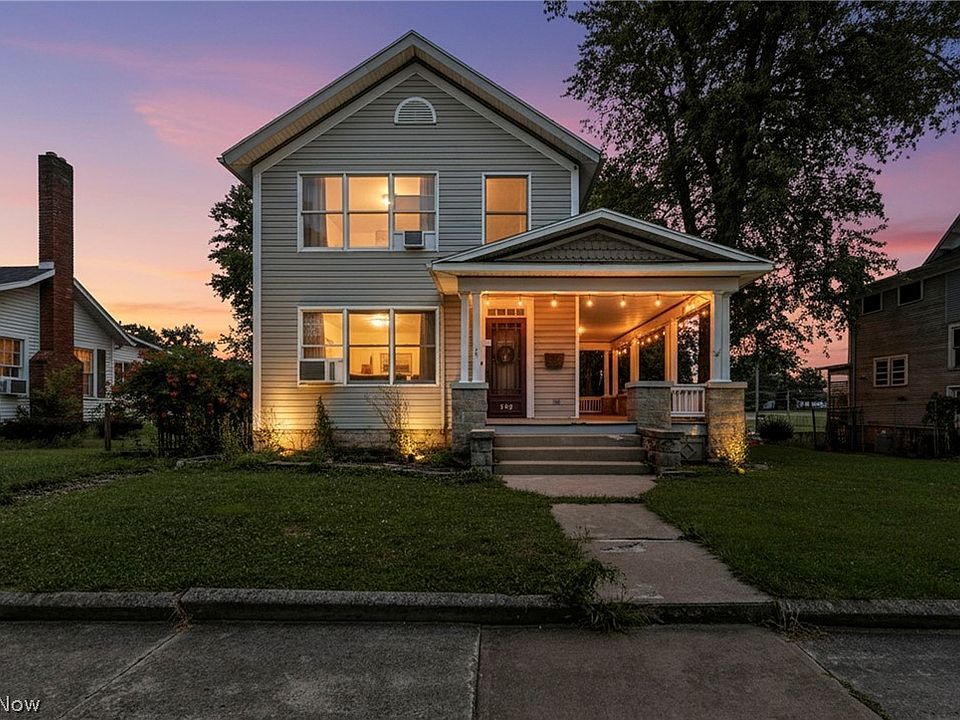 1st image of 308 Castalia St