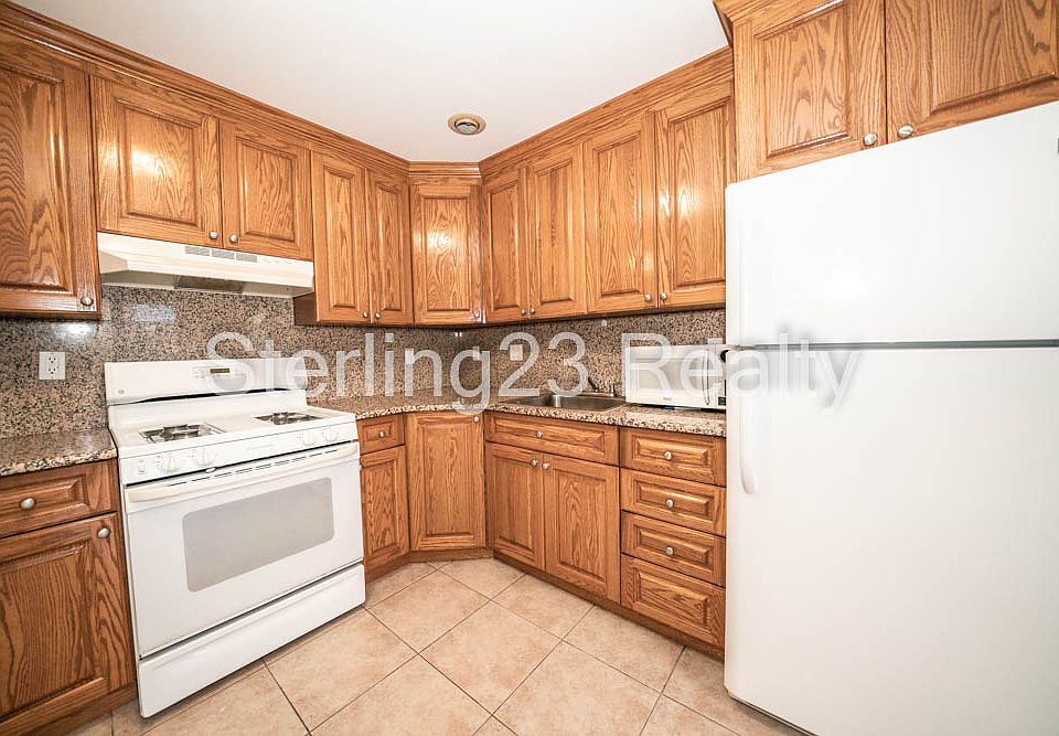 1st image of 27-11 23rd Ave #2R