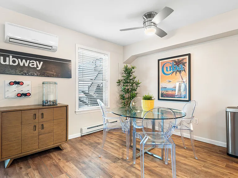 Seaview Ct — Photo 14