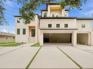 9710 Chimney Rock Rd, Houston, TX 77096
