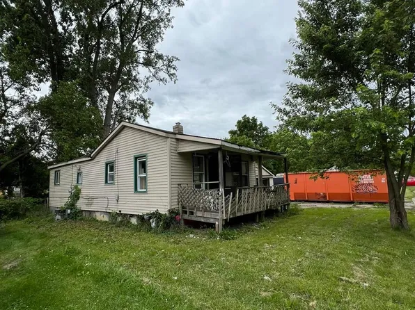 28601 Beechnut St, Inkster, MI 48141