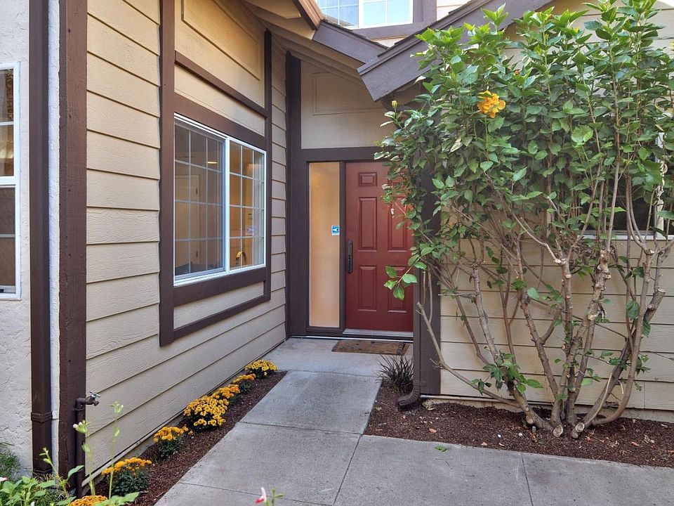 1st image of 1457 Yukon Dr