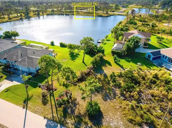 28 Harness Rd, Placida, FL 33946