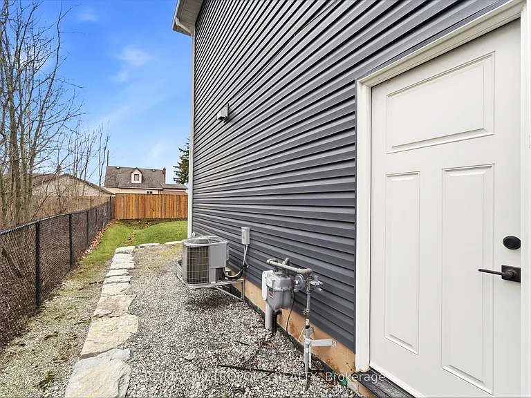 212 Iva St — Photo 27