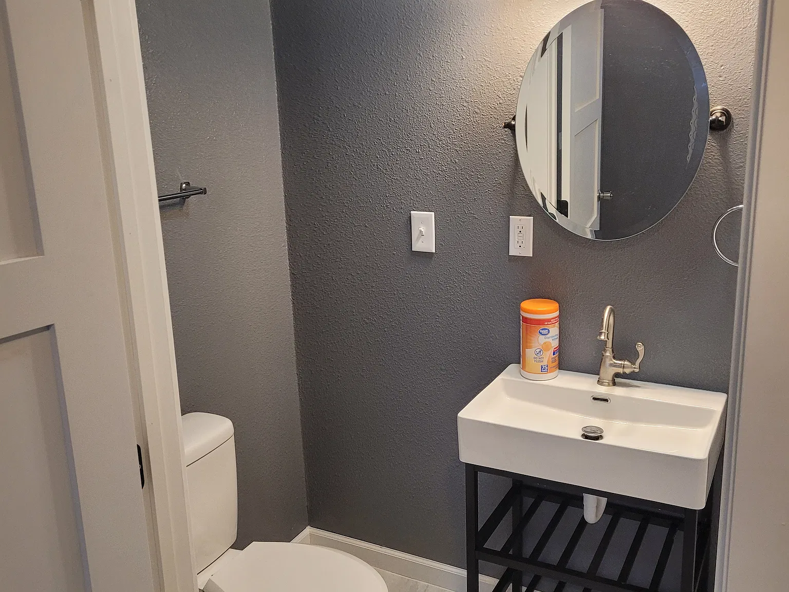 Studio, 310 sqft, $550 — Photo 4