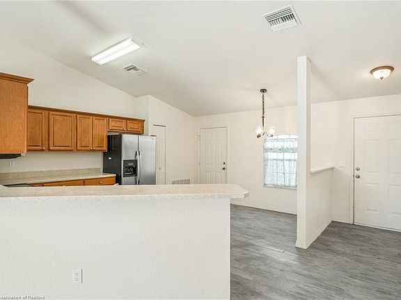 3rd image of 343 Imbros Ave