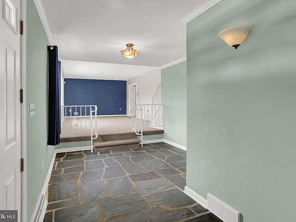 5th image of 3803 Bellows Dr