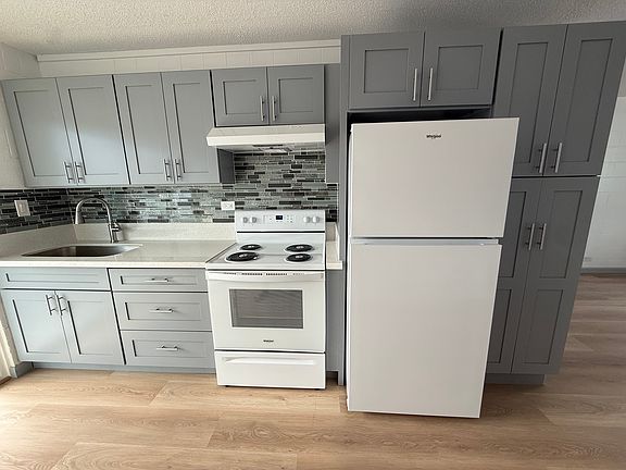 2nd image of 94-352 Pupumomi St #F