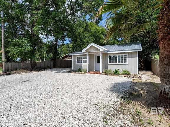 4th image of 4898 Bay Cir