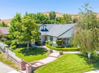 28426 Victoria Rd, Castaic, CA 91384