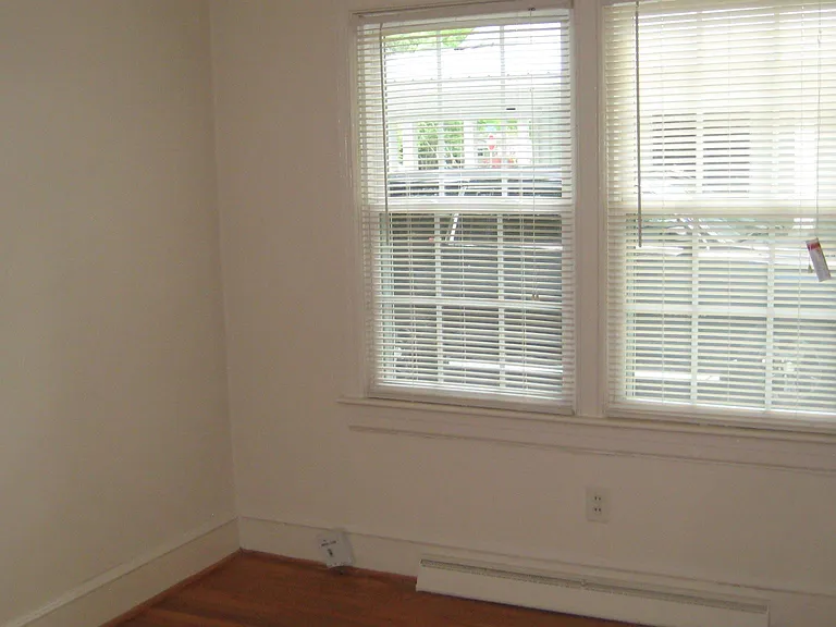 Center bedroom