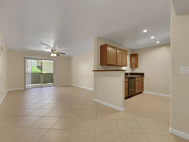 555 E Silverado Ranch Blvd #1174 — Photo 8