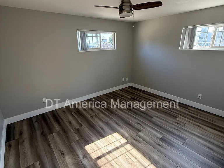 6405 Zena Dr — Photo 27